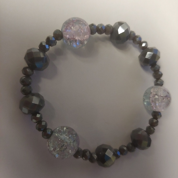 Handmade bracelets - Picture 2 of 4